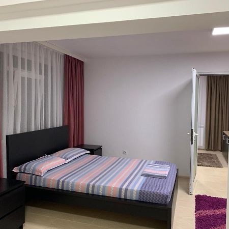 Eli Apartment Galaţi Eksteriør bilde