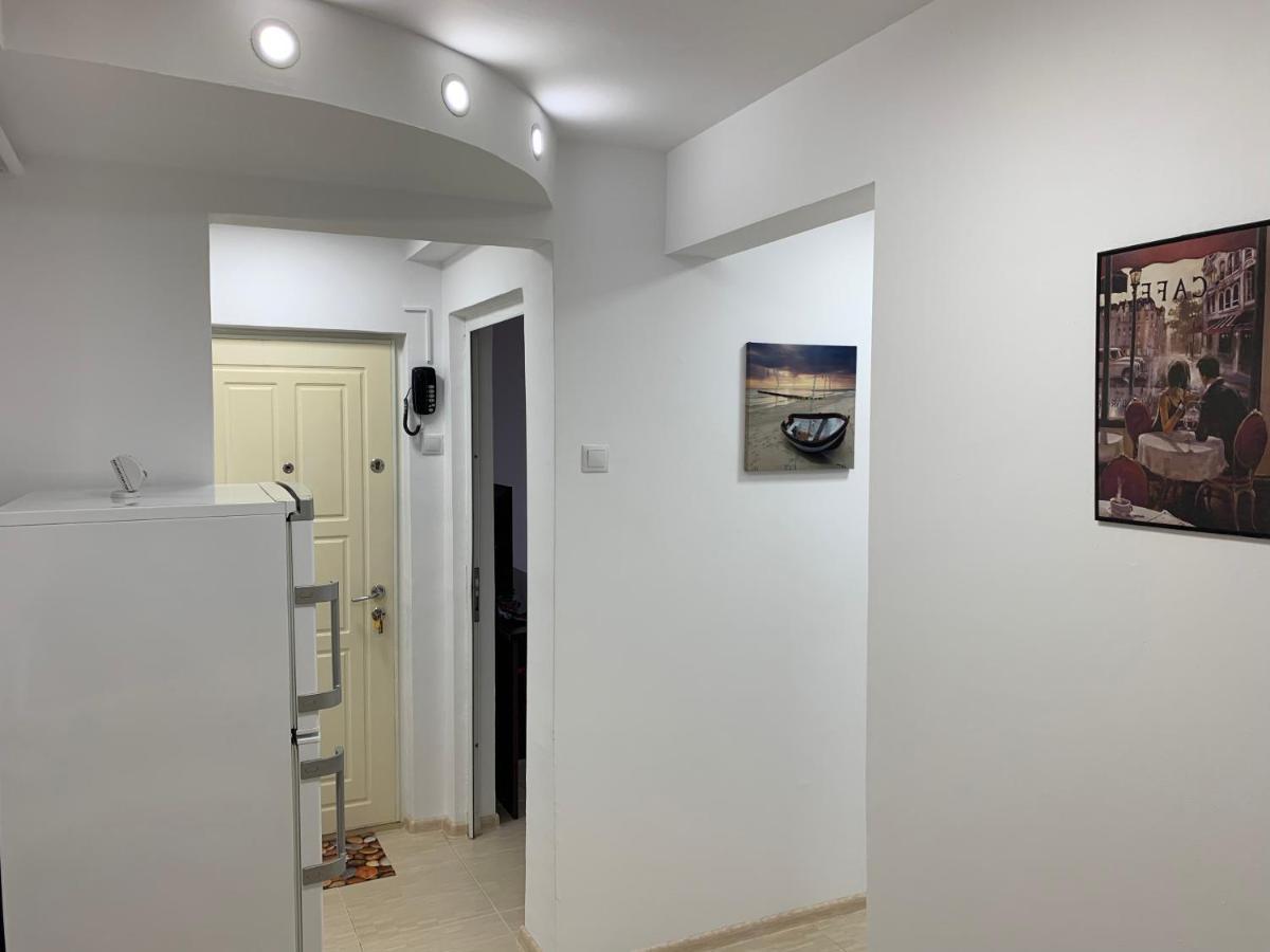 Eli Apartment Galaţi Eksteriør bilde