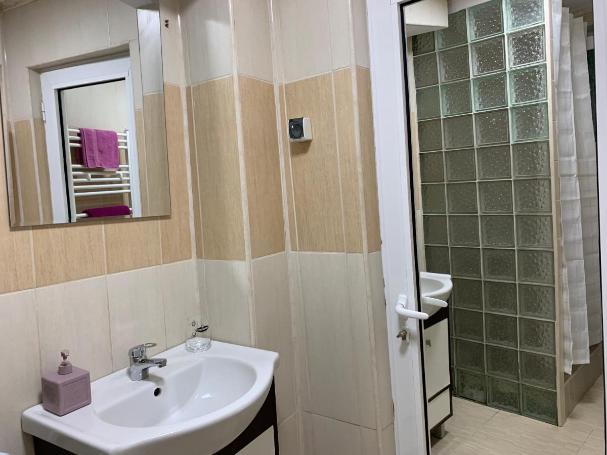 Eli Apartment Galaţi Eksteriør bilde
